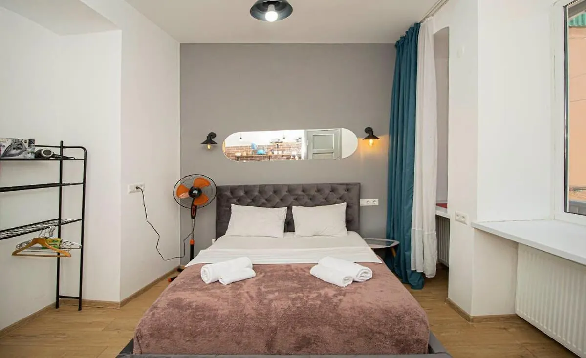 Charming Studio In Central Tbilisi - By Wehost의 연락처